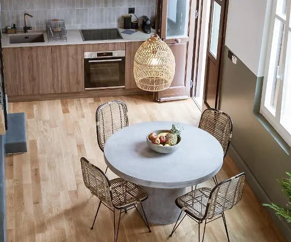 Zerania Selana アパート